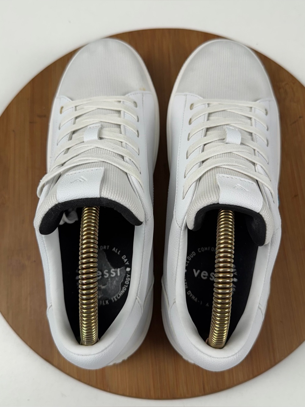Vessi Soho 2 Women’s Sneakers - Picture 5 of 9